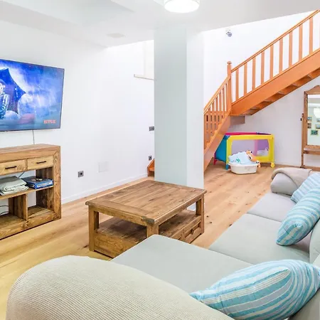 וילה Casa Blanca